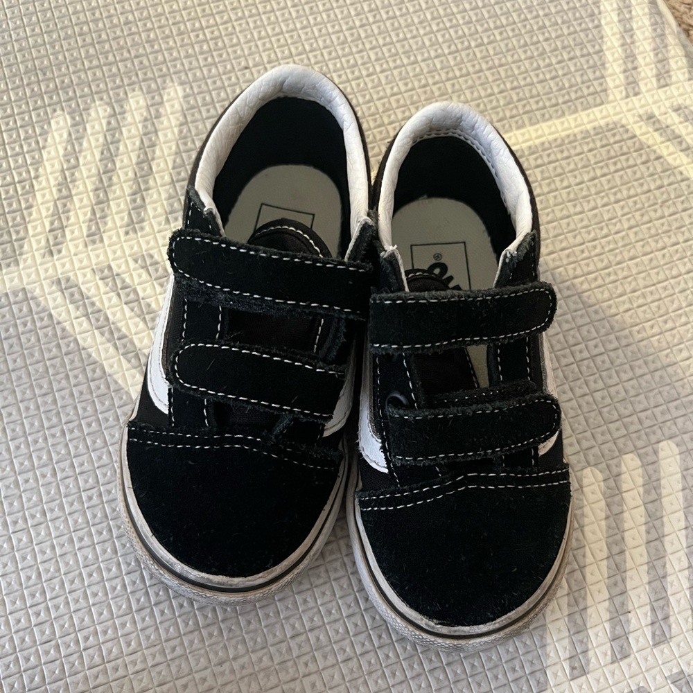 Vans TODDLER OLD SKOOL V SHOE black US Size 8